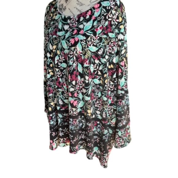 Style & Co - Picture 2 of 3